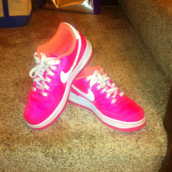 nike air force 1 bright pink